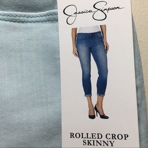 Jessica Simpson Rolled Crop Skinny Jeans - Size 14